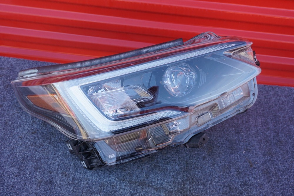 2020-2022 SUBARU LEGACY Right LED Headlight passenger side, BROKEN FOR PARTS