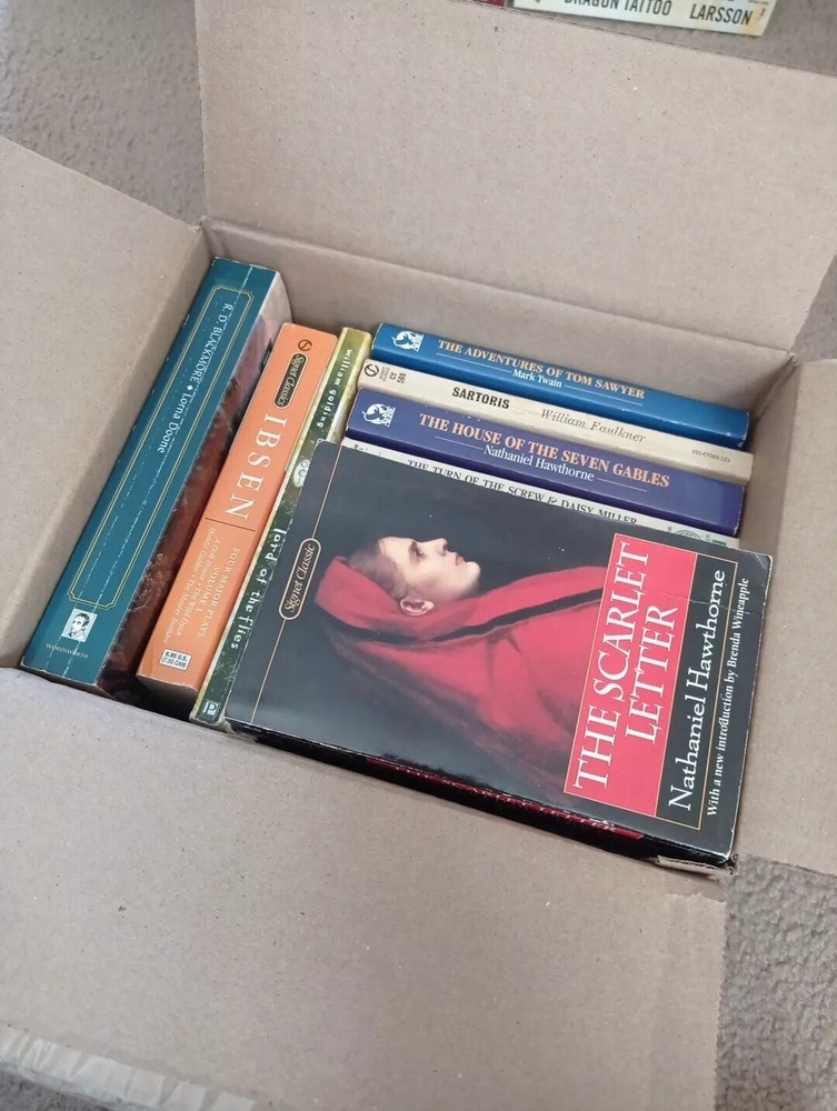 Lot of 36 Classic Literature Classics Steinbeck Hemingway Shakespeare Melville