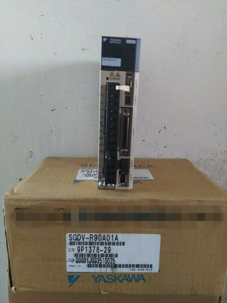 New Yaskawa Ac Servo Driver Sgdv-R90A01A Sgdvr90A01A