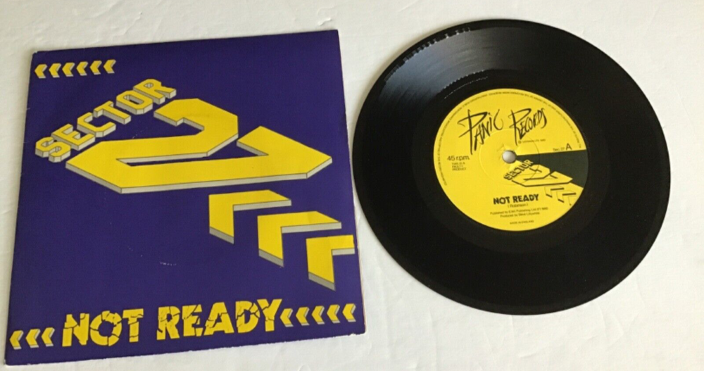 AS190 KB154 45RPM wPicSlv Sector 27 Not Ready /  Can’t keep away panic Records 2