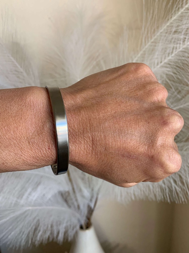 Titanium Silve Magnetic Bracelet 10 Magnets Renew Energy Balance Power Calm Joy