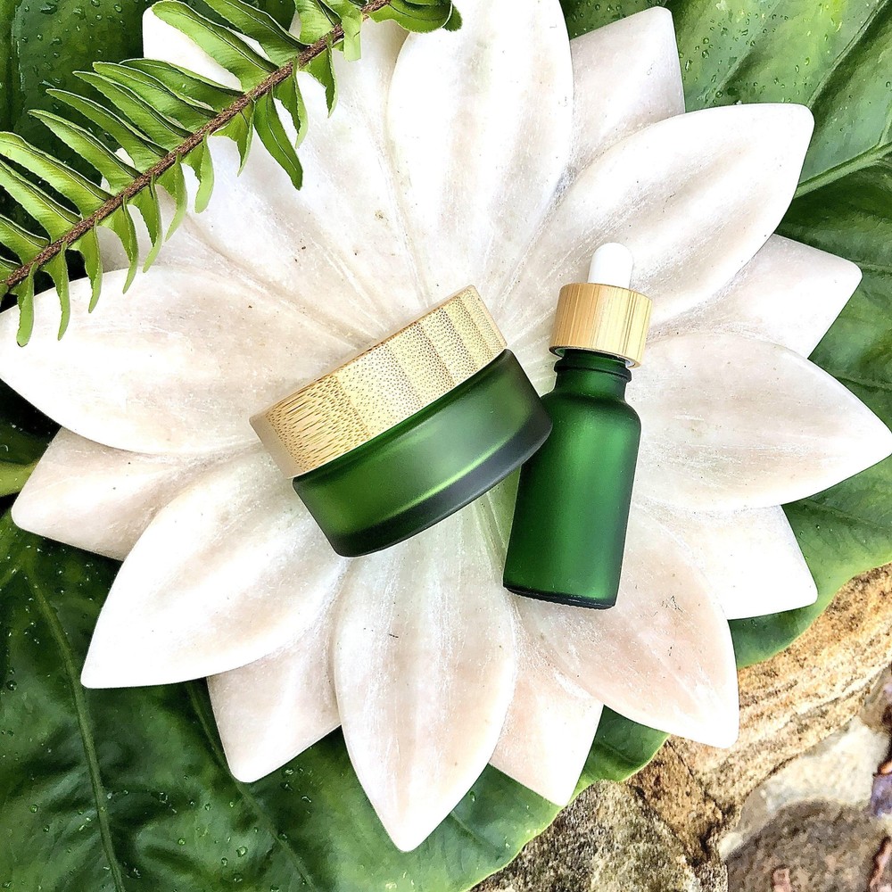 NNEDSZ Cosmetic Bamboo Lid Glass Jar & Dropper Set