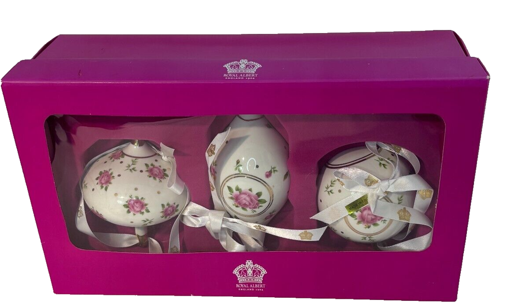 Royal Albert Christmas Ornaments Set of 3 Bone China England Boxed 652383741393