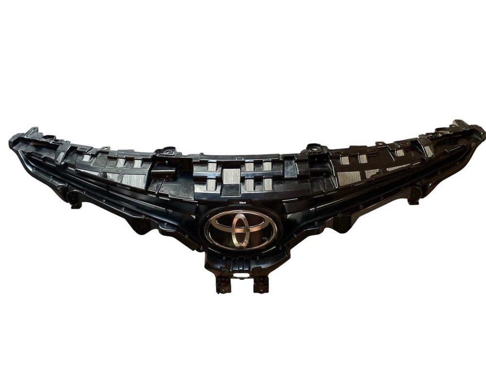 2021-2022 Toyota Camry Front Upper Grille with Badge & Module OEM 53101-06F50