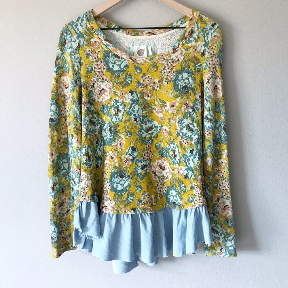 Anthropologie Lilka Goldenrod Floral Ruffled Pullover Peplum Knit Top Gold Sz M