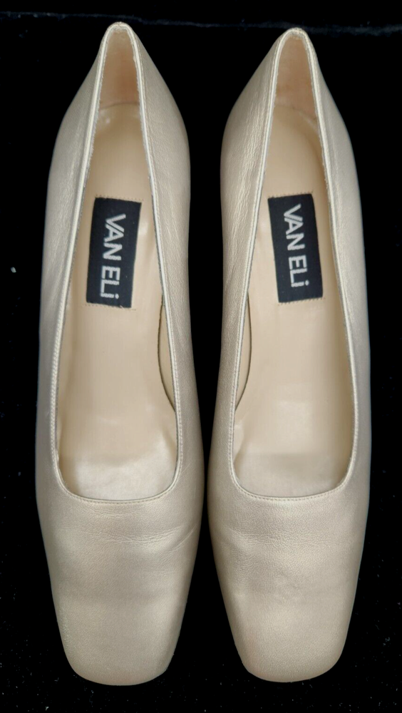 Vintage VanEli Opal Pearl Nappa Leather Square Toe Pumps Size 8.5N 2.25 Inch Heel