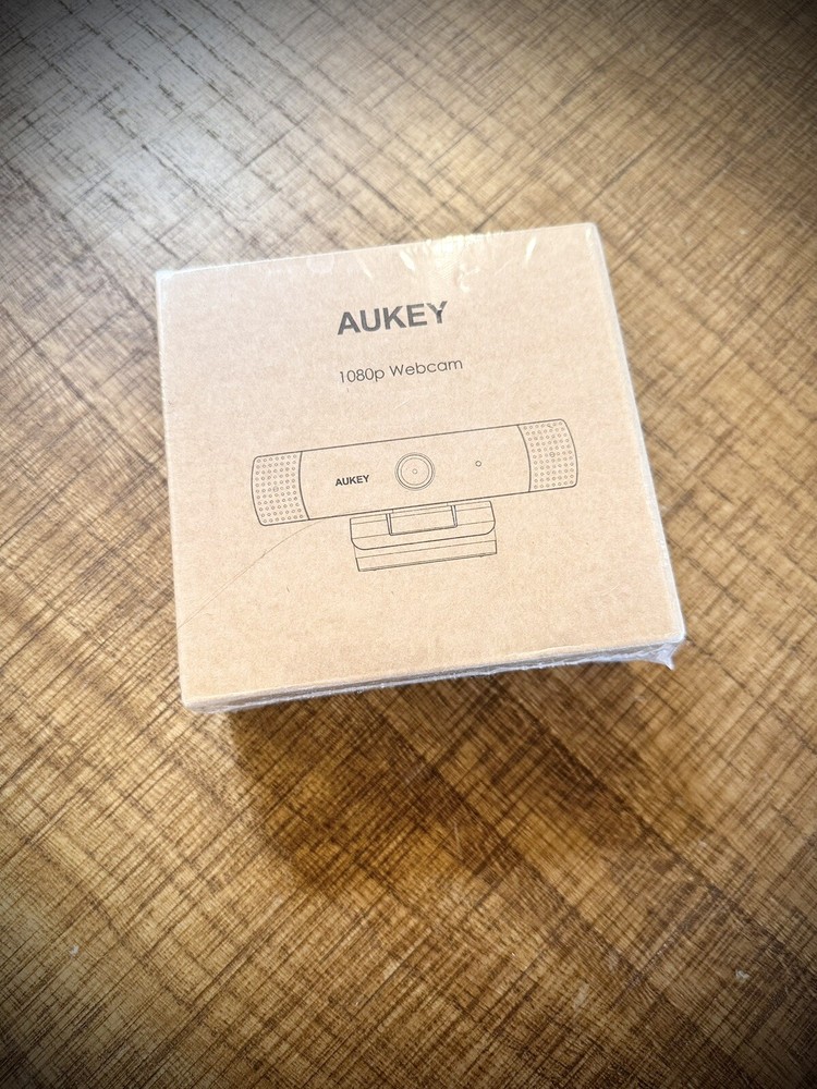 AUKEY Webcam 1080p Full HD Live Streaming Camera /Noise Reduction PC-W3 SEALED-image
