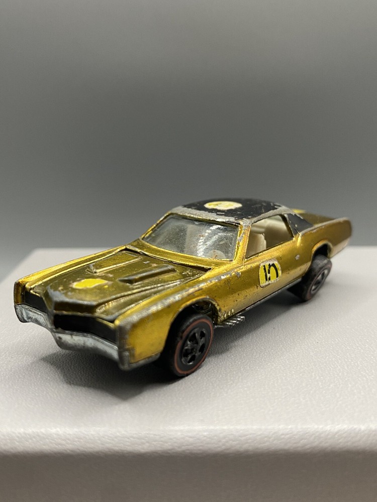CUSTOM ELDORADO- Gold w/Light Int 1969 US Original Vintage Hot Wheels REDLINE