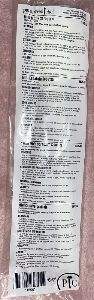 Pampered Chef Mini Mix N Scraper 1656 Small Spatula for Mixing and Baking