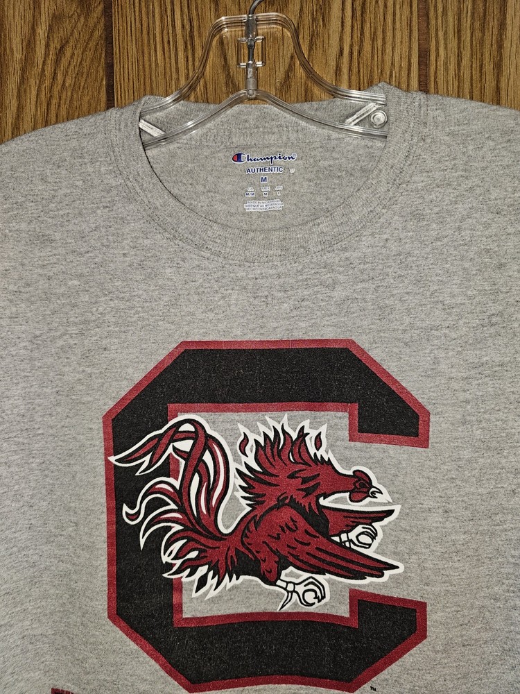 University Of South Carolina Champion Medium Mens Gray Graphic Logo Tshirt NCAA