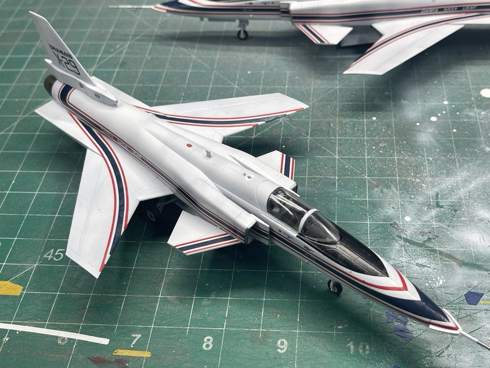 Full Built X-29 1/72 Scale Model Aircraft