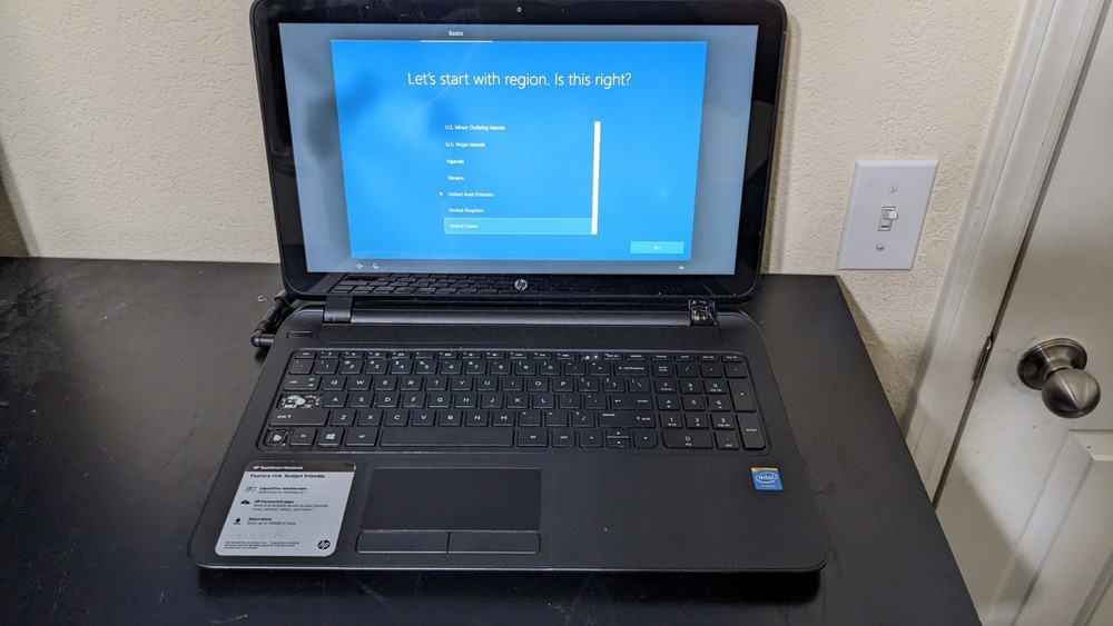 HP 15-1010WM Celeron N2830 4GB DDR3 500GB HDD Win 10 TOUCHSCREEN