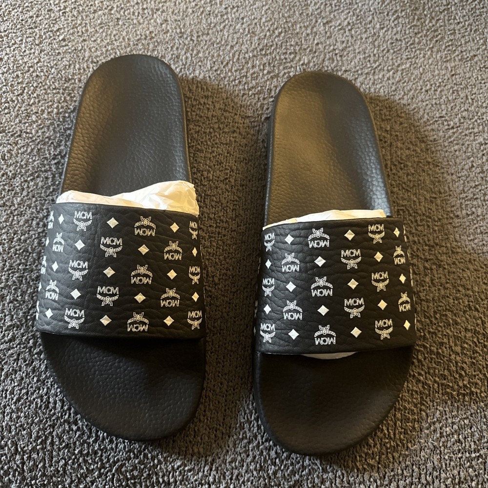 Mcm Slides Men’s SZ 11