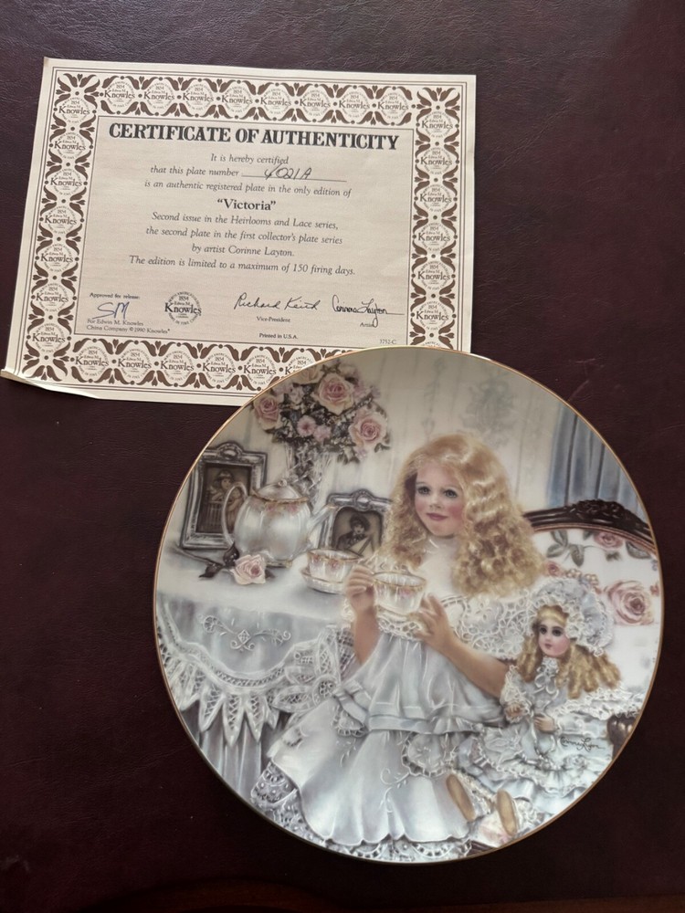 Bradford Exchange Heirlooms and Lace Decorative Plates Set of 6