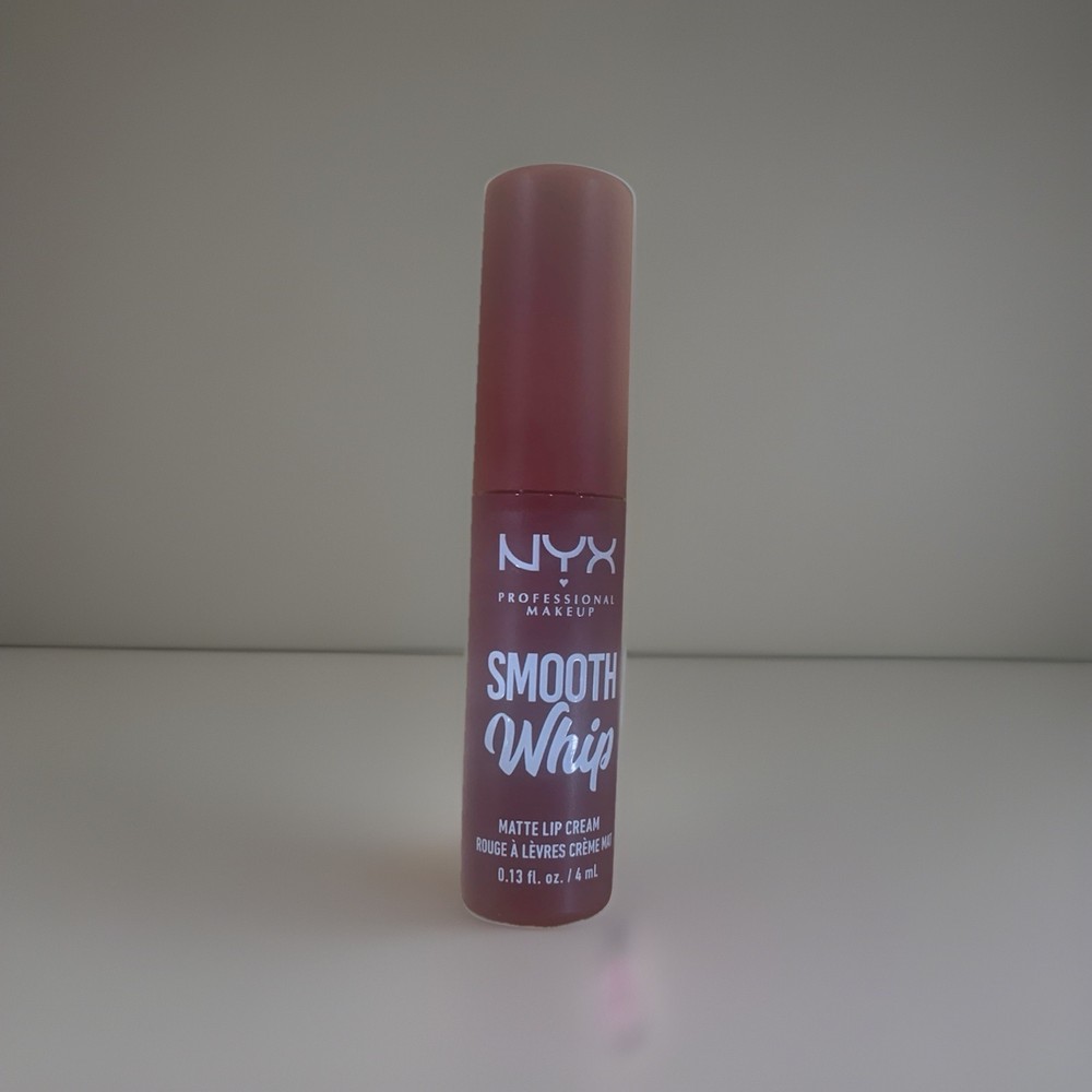 NYX Smooth Whip Matte Lip Cream in Velvet Robe - 0.13oz Full Size