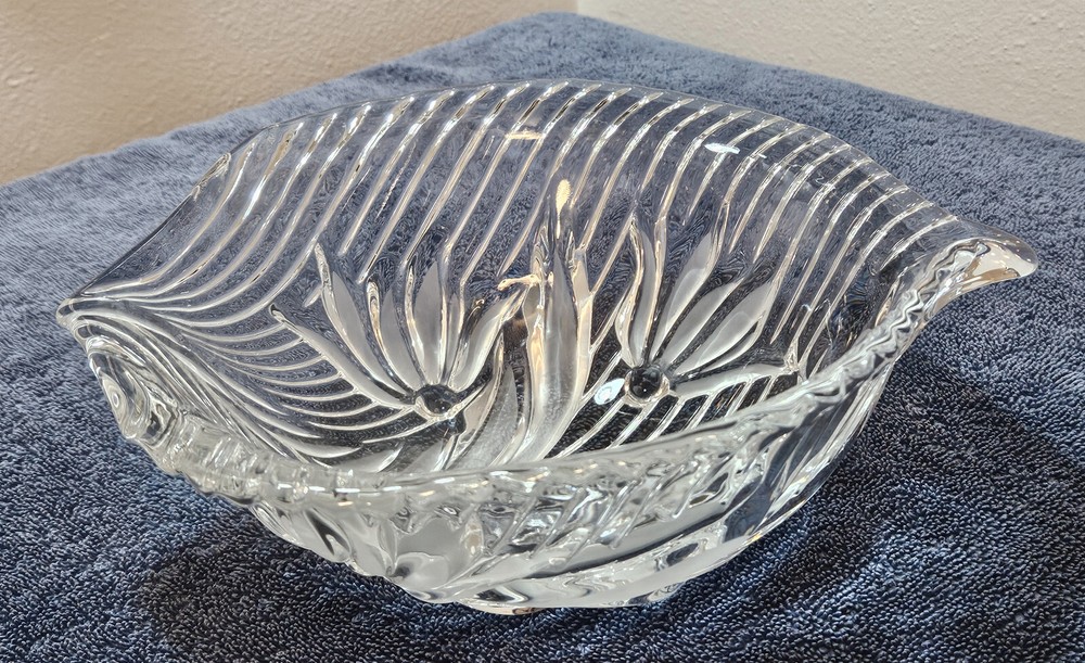 Heavy Lead Crystal Frosted Lily Footed Salad Bowl 10.5 Inch Wide