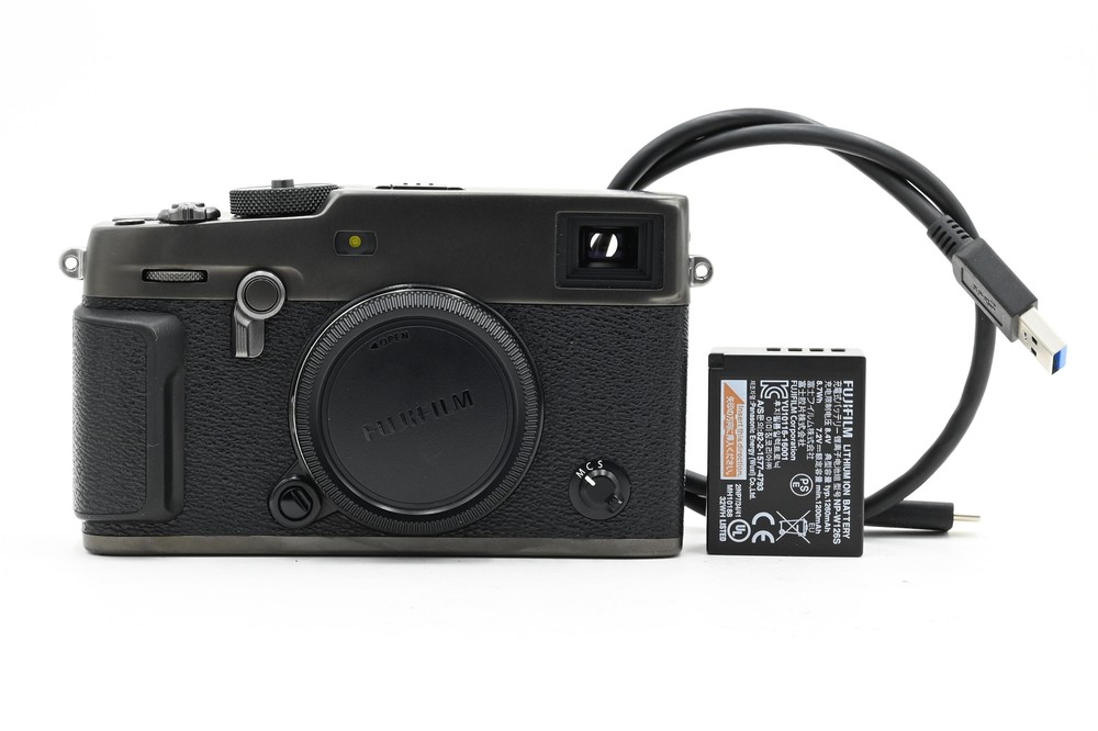 Fujifilm X-Pro3 26.1MP Titanium Mirrorless Camera Dura Black #106