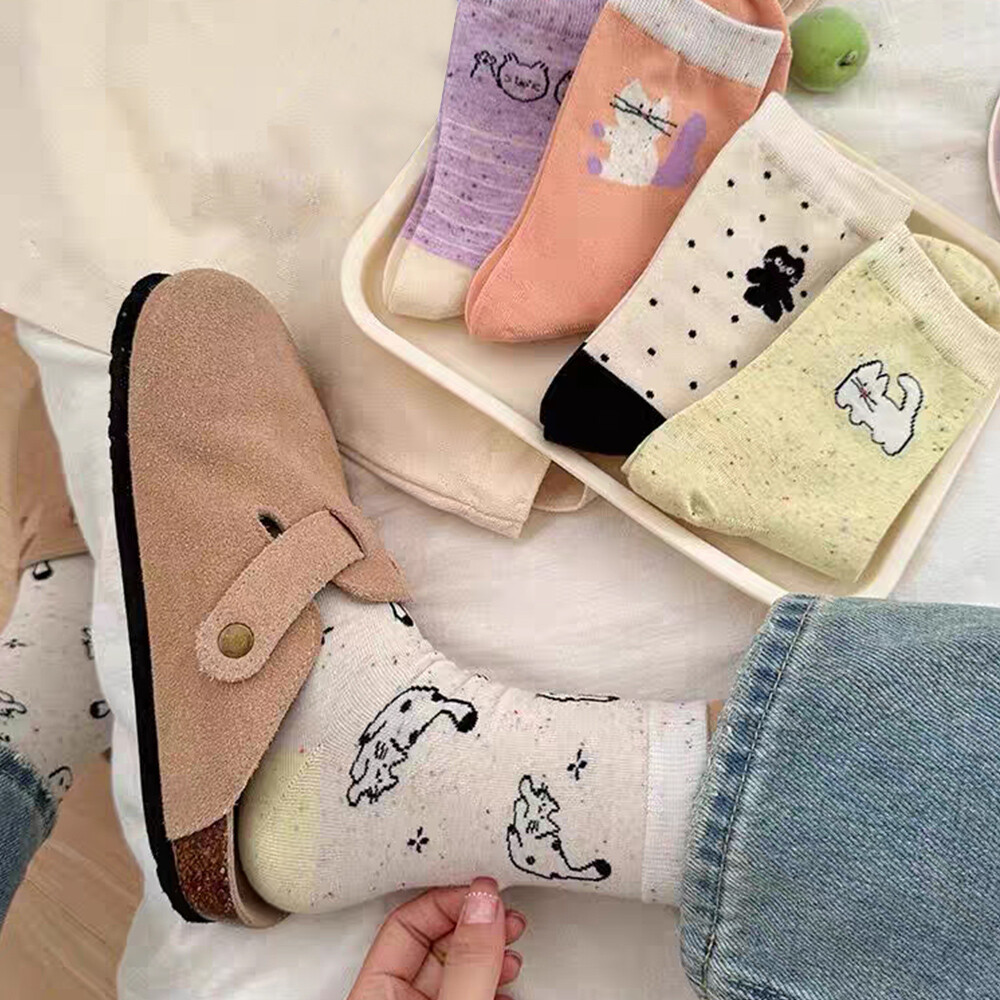 Cute Cartoon Ankle Socks Fashion Mid-Tube Hosiery Footwear