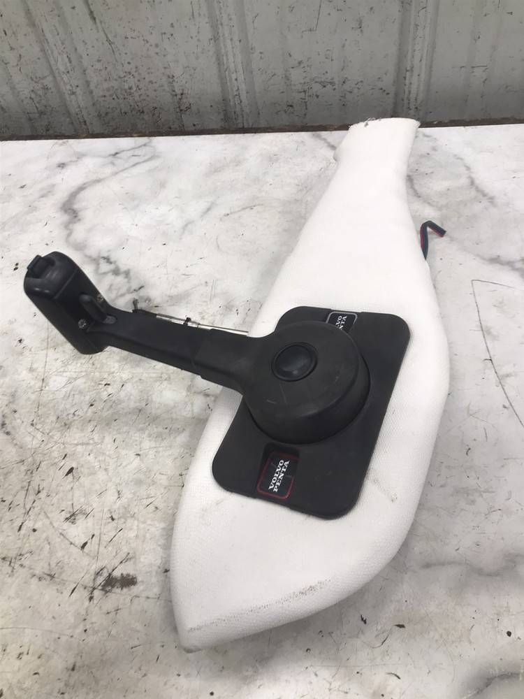 03 Cobalt 226 Boat Volvo Penta side mount throttle shifter control controller