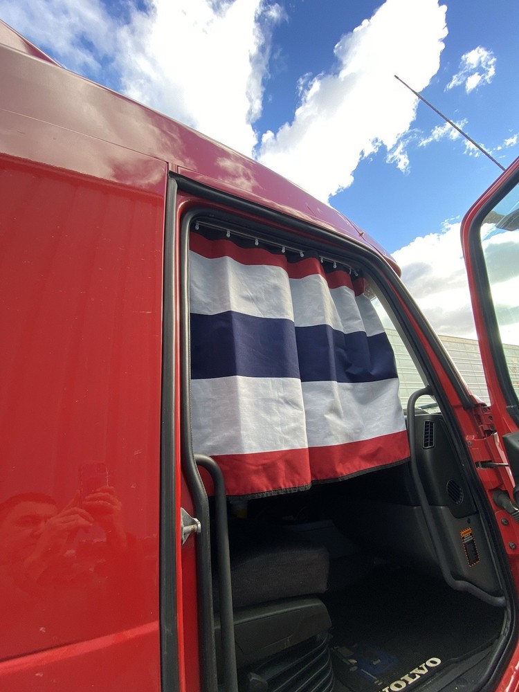 VOLVO VNL WINDSHIELD Curtains. Left And Right Side. New.