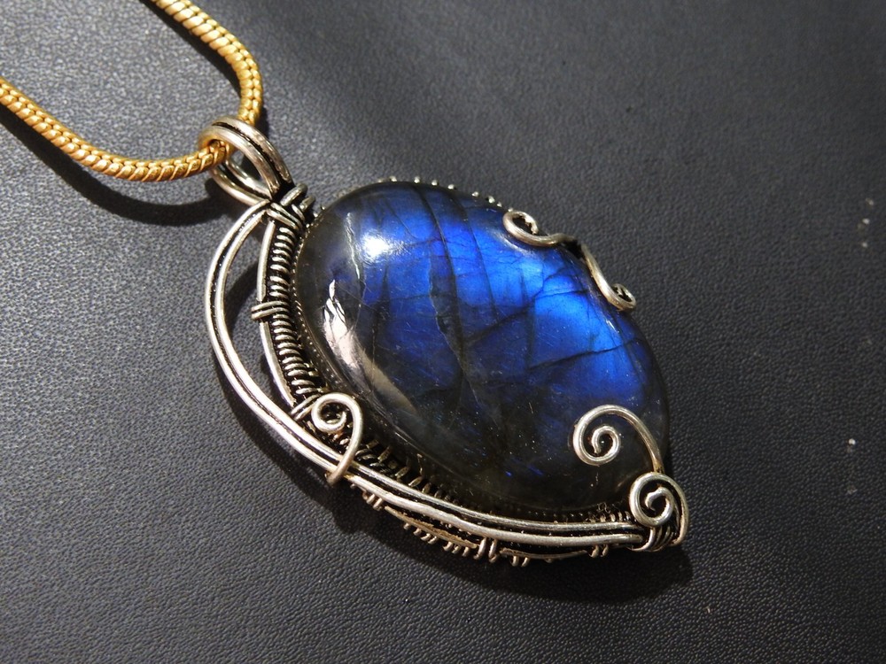 Labradorite Brass Pendant Silver Oxidised Polished Wire deigning Jewelry