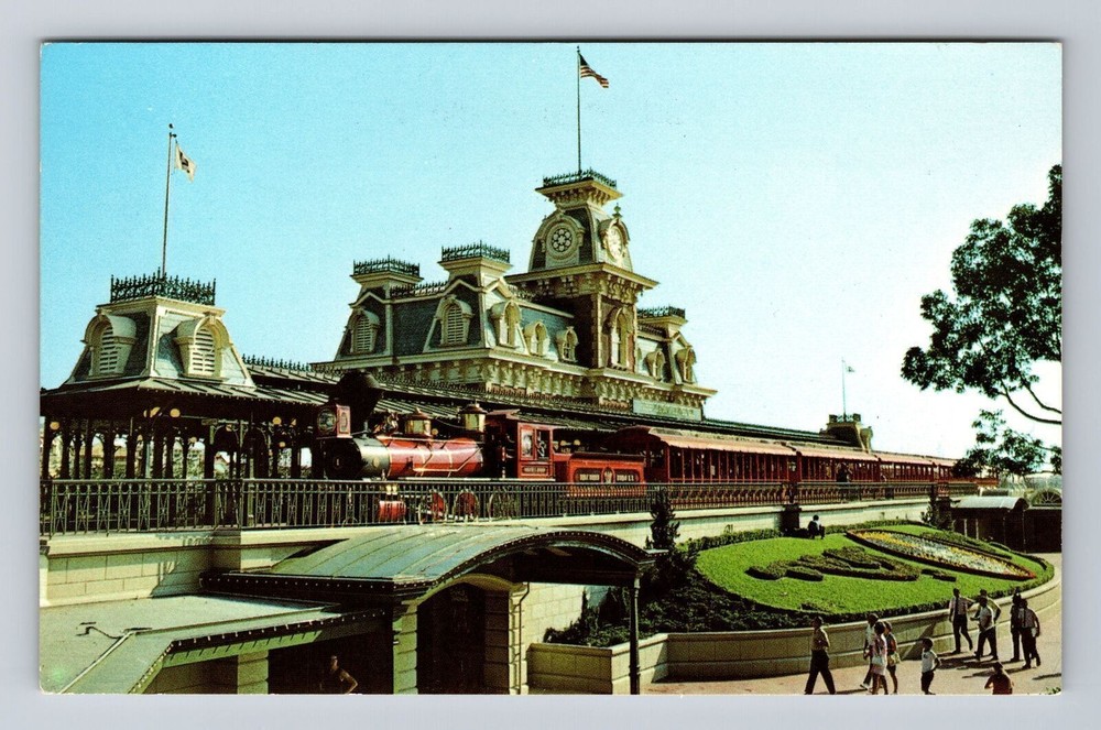 Vintage Walt Disney World Steam Railroad Postcard Orlando Florida