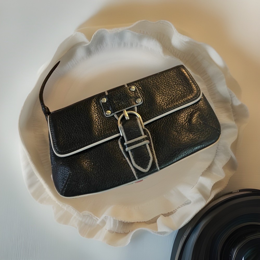 LACOSTE Black Leather Wristlet Wallet with Gray Piping and Buckle Zip Pocket 7x4