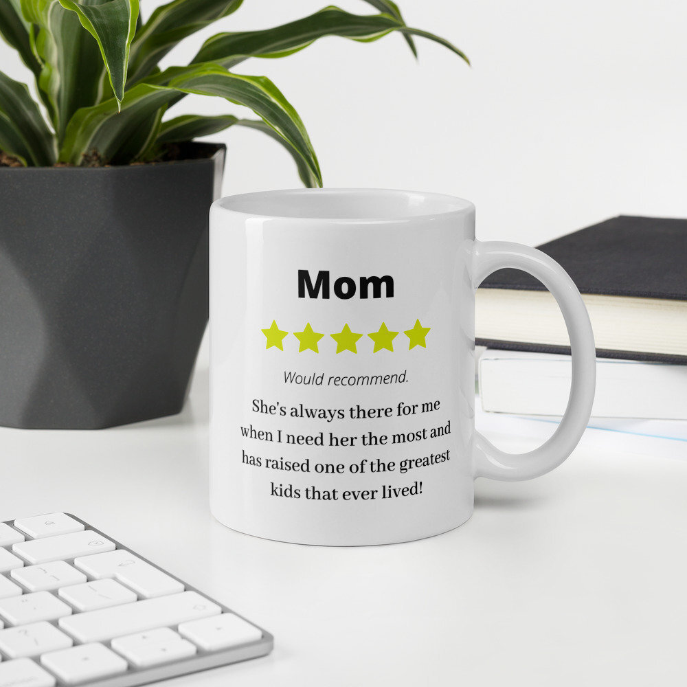 Funny Mom Review Mug – Playful Gift for Mother’s Day
