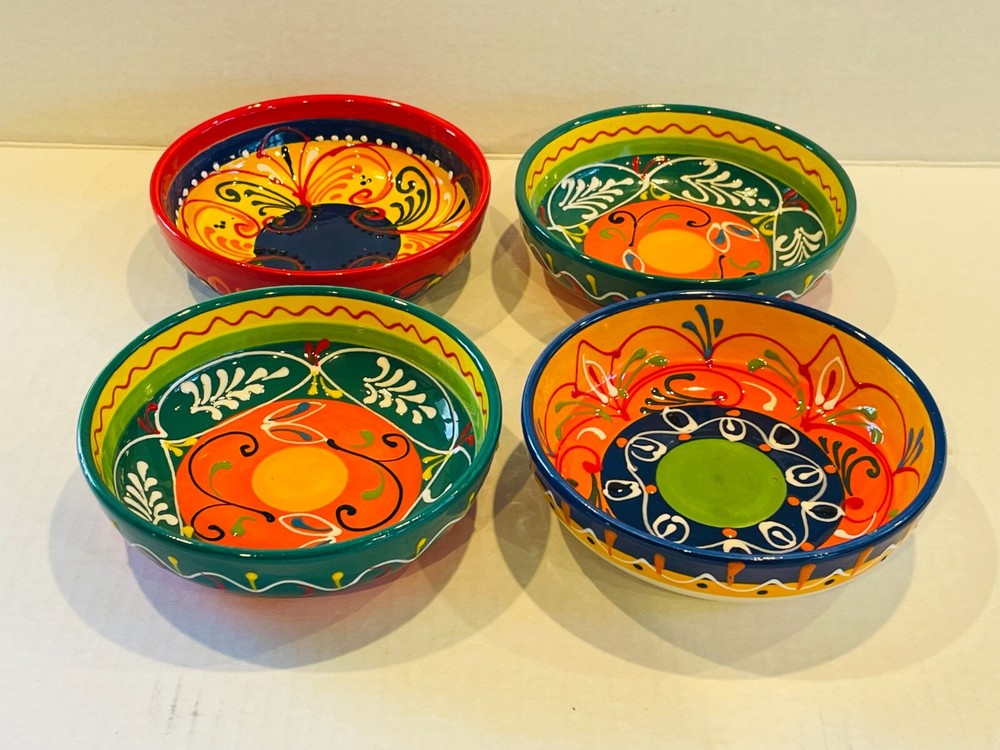 CERAMICA EL TITI Hand-Painted  6.25