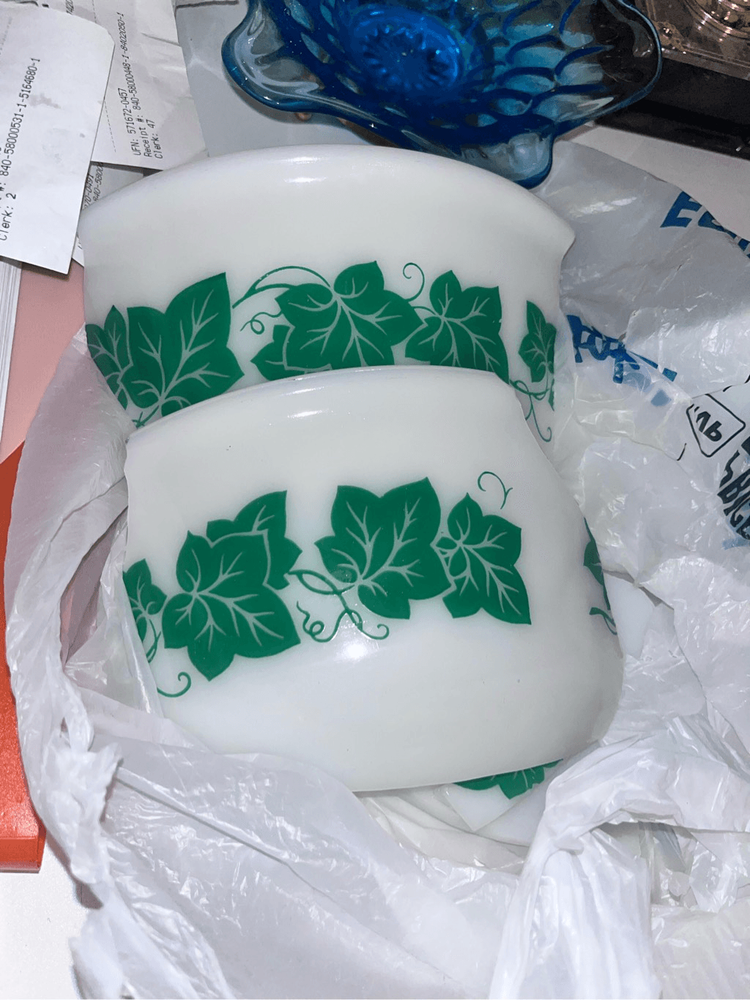 Vintage 1950 Hazel Atlas Green Leaf Mixing Bowl Check Description