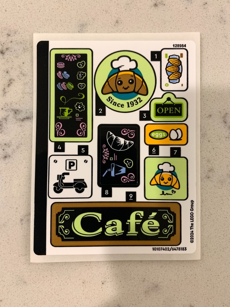 LEGO FRIENDS: Heartlake City Caf� (42618)