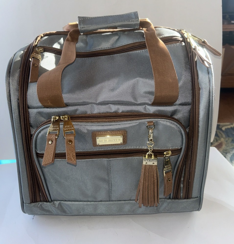 Steve Madden 15 Inch Lightweight Under Seat Rolling Carry-On Bag in Gray Teal