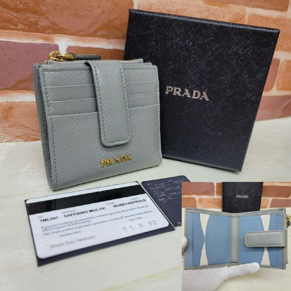 Authentic PRADA Saffiano Gray Bicolor Wallet in Rare Beautiful Condition