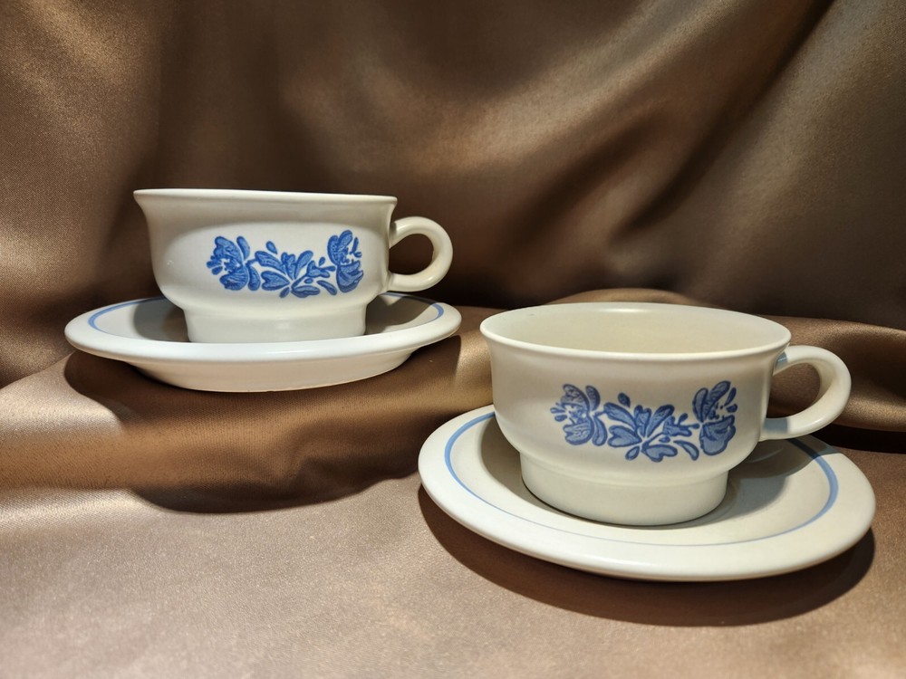 2 sets PFALTZGRAFF YORKTOWNE Handled Mugs Bowl Coffee Chili Soup + Saucers 6.25