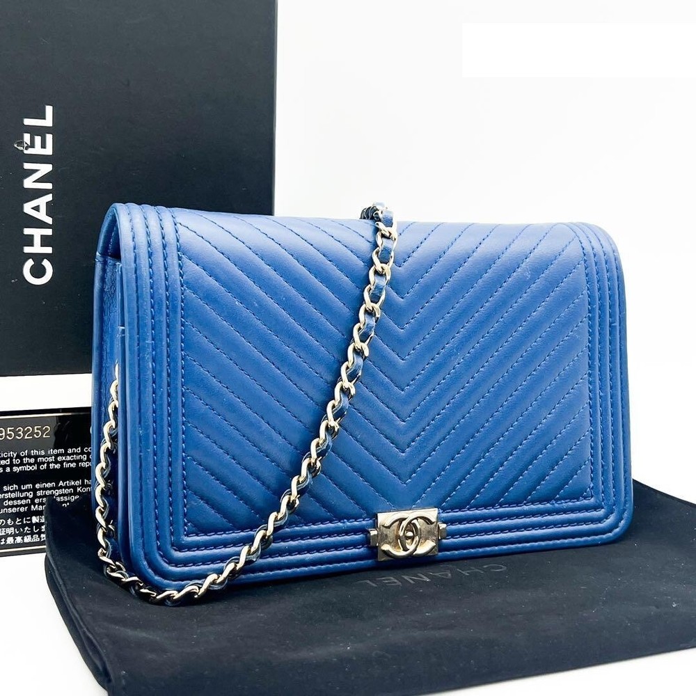 Chanel Boy Lambskin Blue V-Stitch Chain Wallet Bag