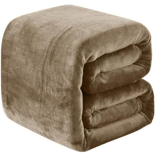 Fleece Blankets for All Season - Premium Lightweight Anti-Static Throw for Tw...