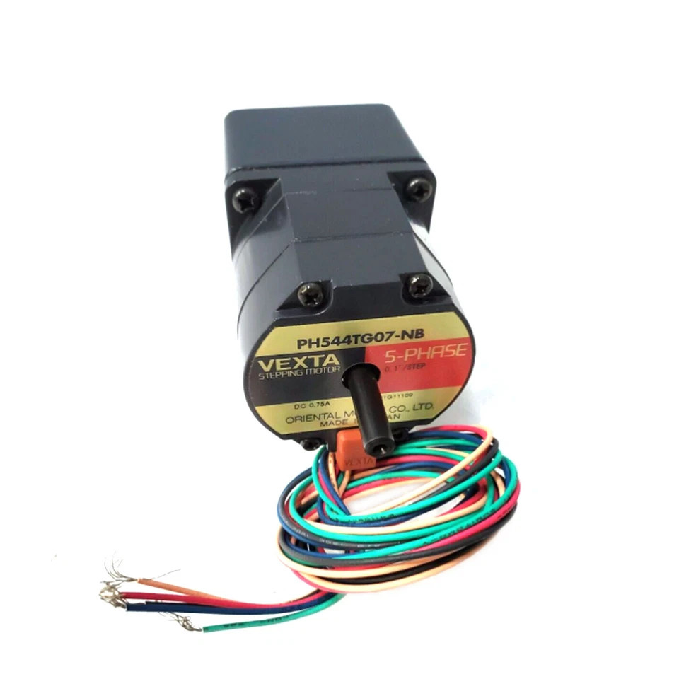 1PC NEW VEXTA STEPPING MOTOR PH544TG07-NB