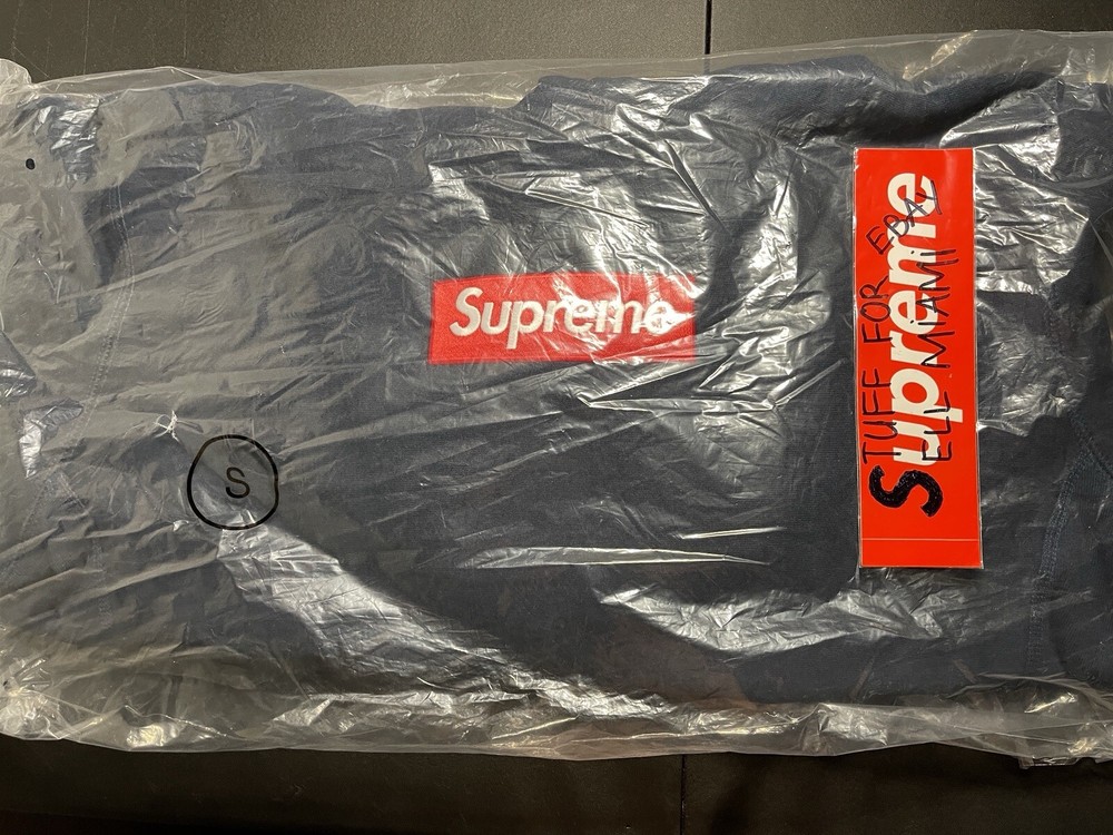 Supreme Box Logo Hoodie FW24 Navy M Ready to Ship