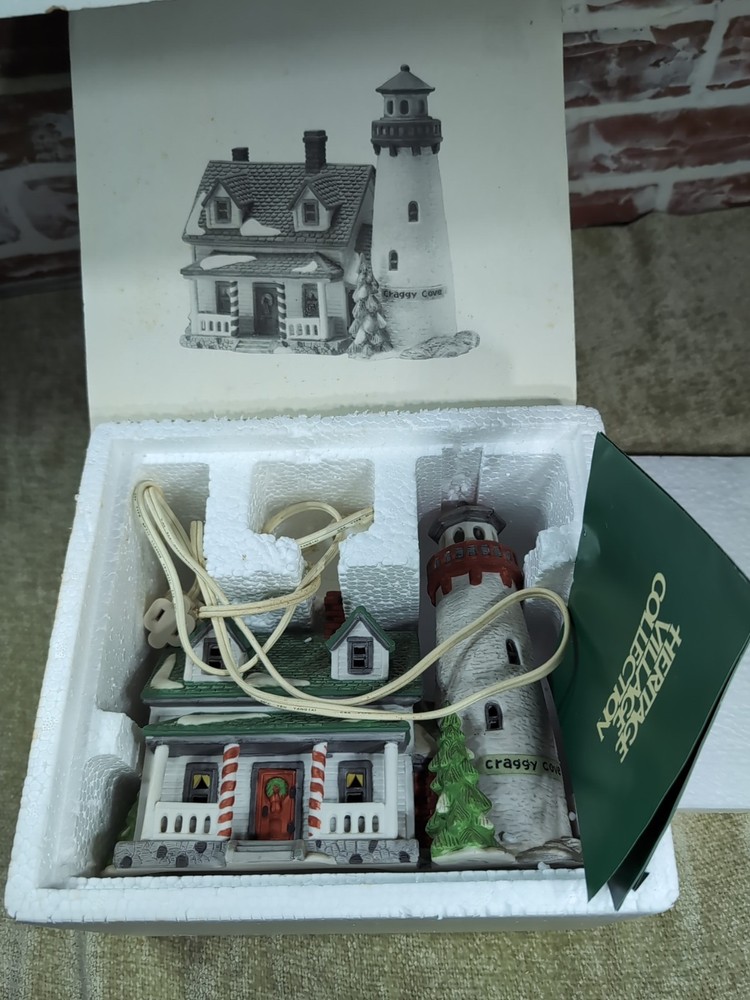 Department 56 Craggy Cove Lighthouse New England Village Series 1987 Heritage Collectible