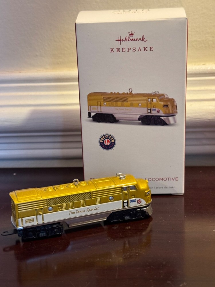 Hallmark Keepsake Ornament 2018 2245P Texas Special Locomotive Lionel Trains