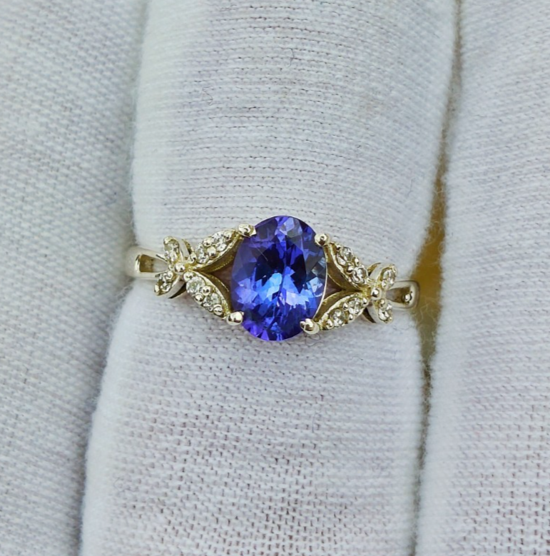 Tanzanite Gemstone 925 Sterling Silver Jewelry Handmade Ring For Gift