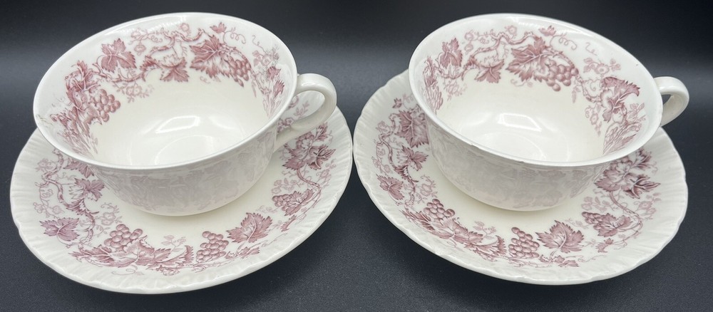 Wedgwood Old Vine Purple Bone China Tea Set with Saucers