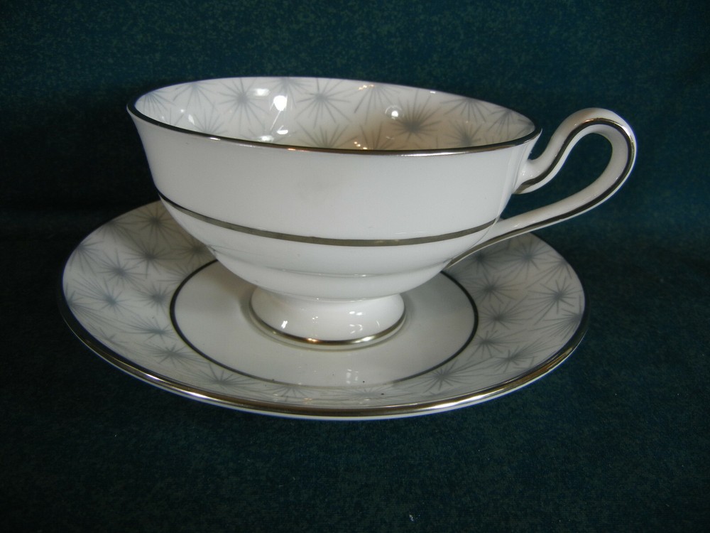 Spode Silver Mist Y7367 Cup and Saucer Set(s)