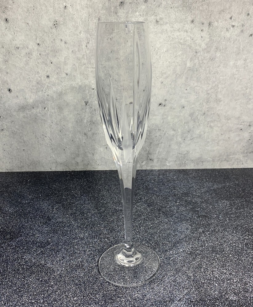 Mikasa Flame D’Amore Crystal Champagne Flute 10.75 Inch Retired Elegant Design