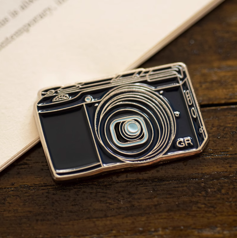 Photographer Gift Metal Classic Lapel Pin Badge Brooch of Ricoh GR Film Camera