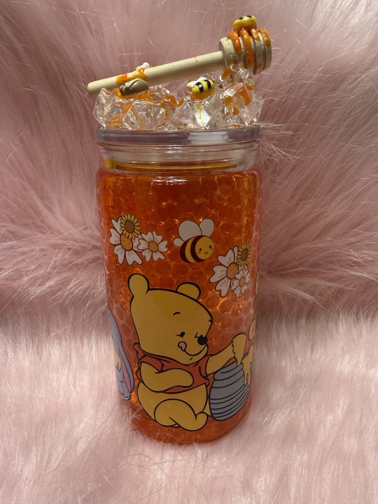 Disney Winnie the Pooh Bee Design Glass Tumbler