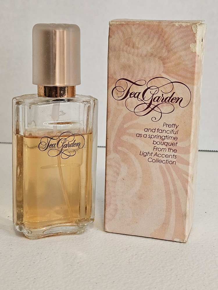 Avon Tea Garden Vintage Cologne Spray 2 oz 1983 With Original Box