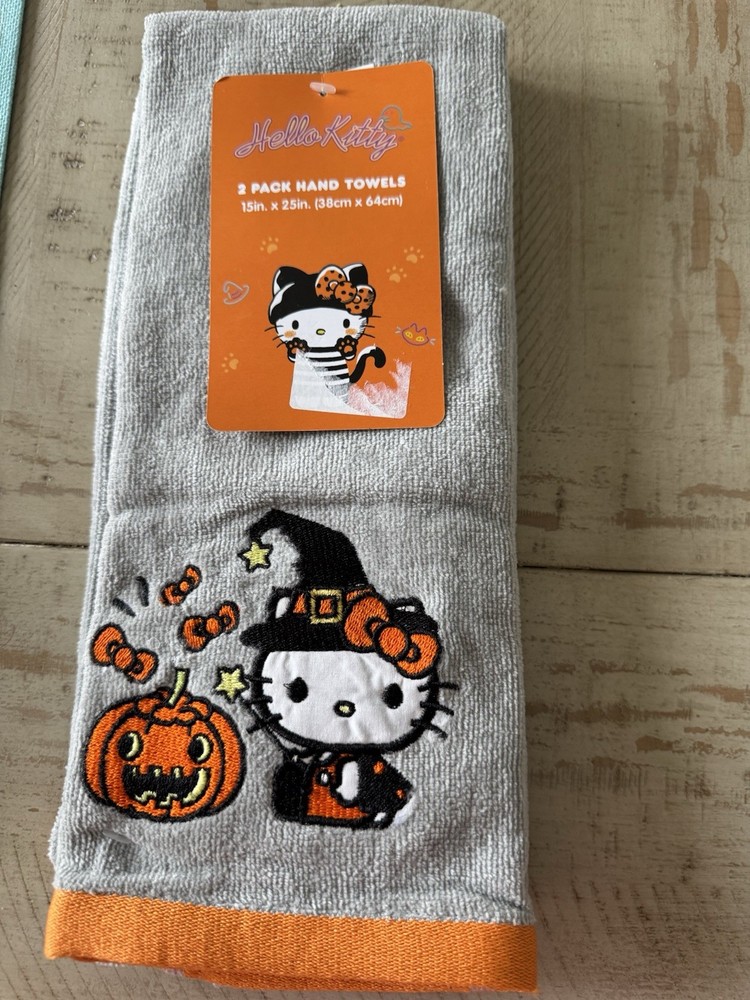 Hello Kitty Halloween Pumpkin Hand Towels 2-Pack Grey Orange Jack-o-Lantern