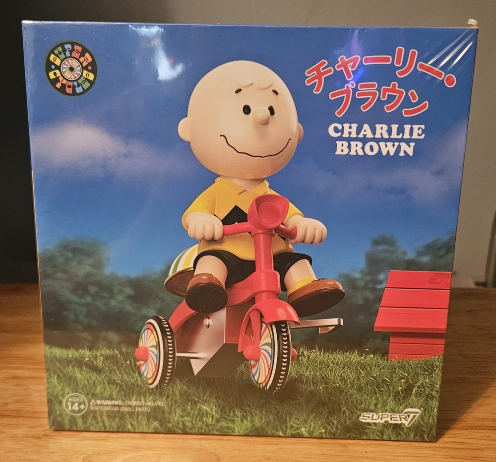 Super7 Peanuts Super Cycles Charlie Brown Yellow Shirt Red Trike Action Figure