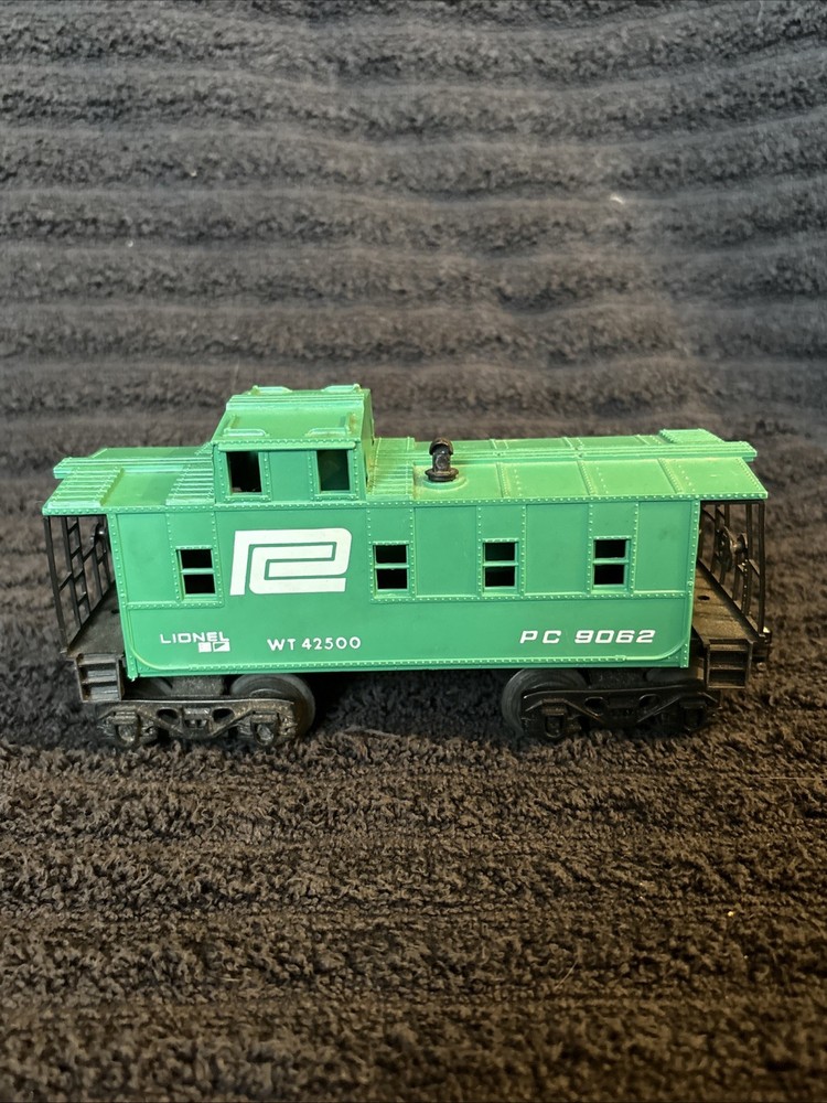 Lionel O Scale PC Penn Central Caboose Green 9062